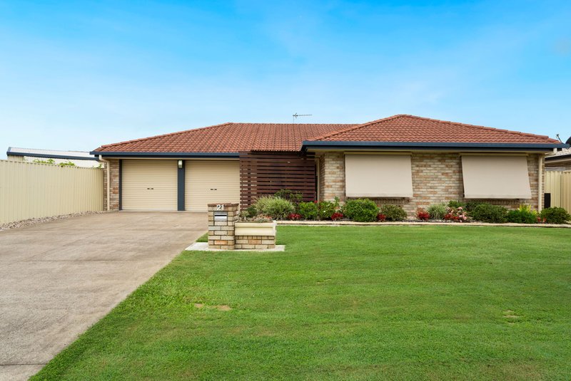 Photo - 21 Bunya Court, Eli Waters QLD 4655 - Image 2