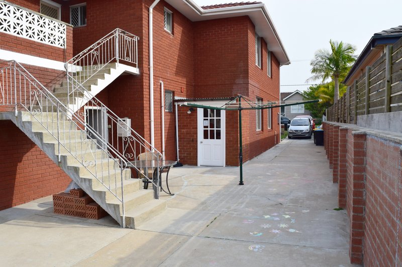 Photo - 2/1 Burchmore Road, Manly Vale NSW 2093 - Image 10