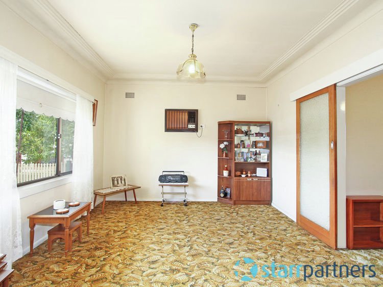 Photo - 21 Burnett Street, Merrylands NSW 2160 - Image 4