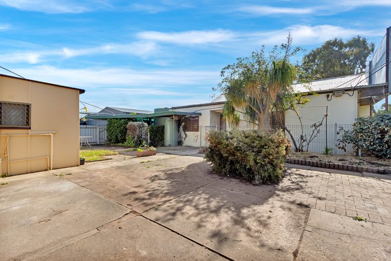 Photo - 21 Burrows Street, Willaston SA 5118 - Image 19