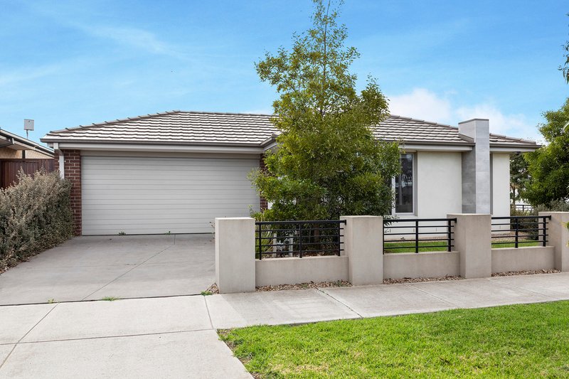 21 Bursaria Drive, Truganina VIC 3029