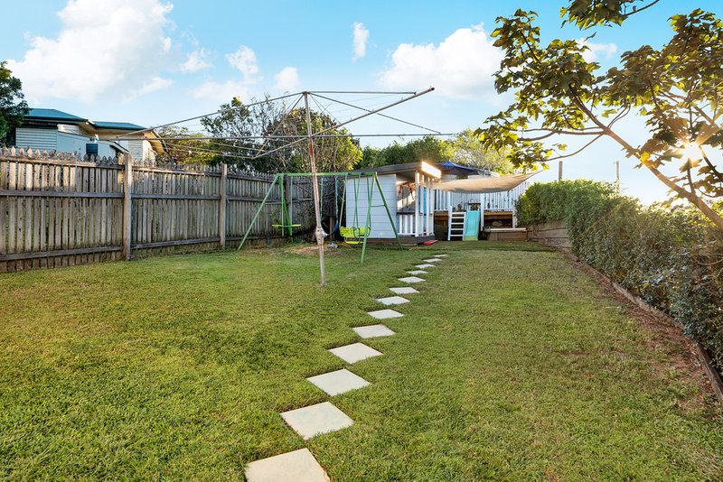 Photo - 21 Bush Street, Windsor QLD 4030 - Image 12