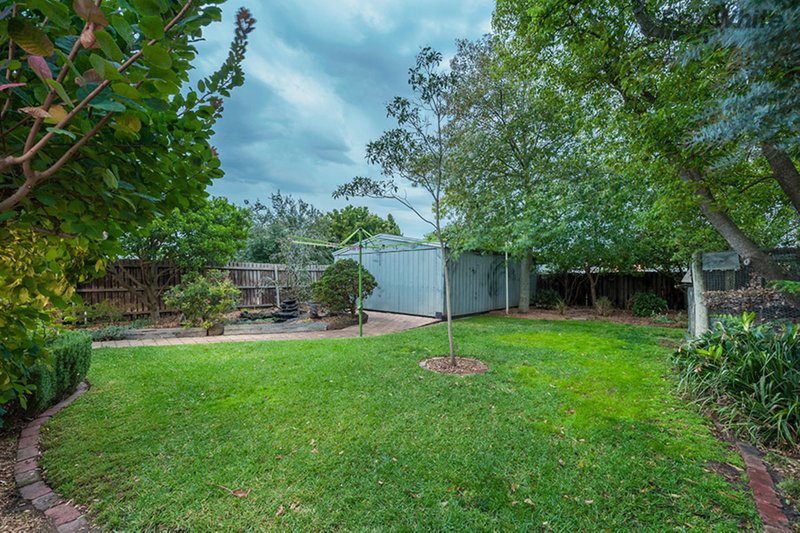 Photo - 21 Byrne Street, Deer Park VIC 3023 - Image 15