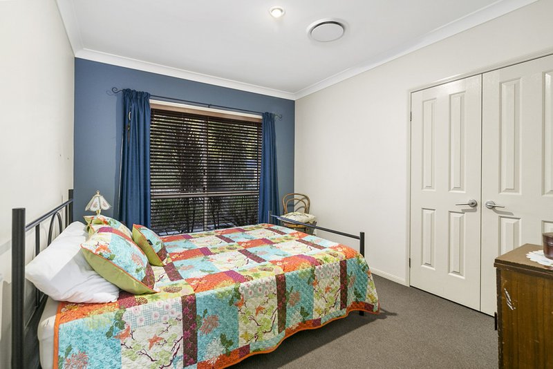 Photo - 21 Cabernet Crescent, Pine Mountain QLD 4306 - Image 10