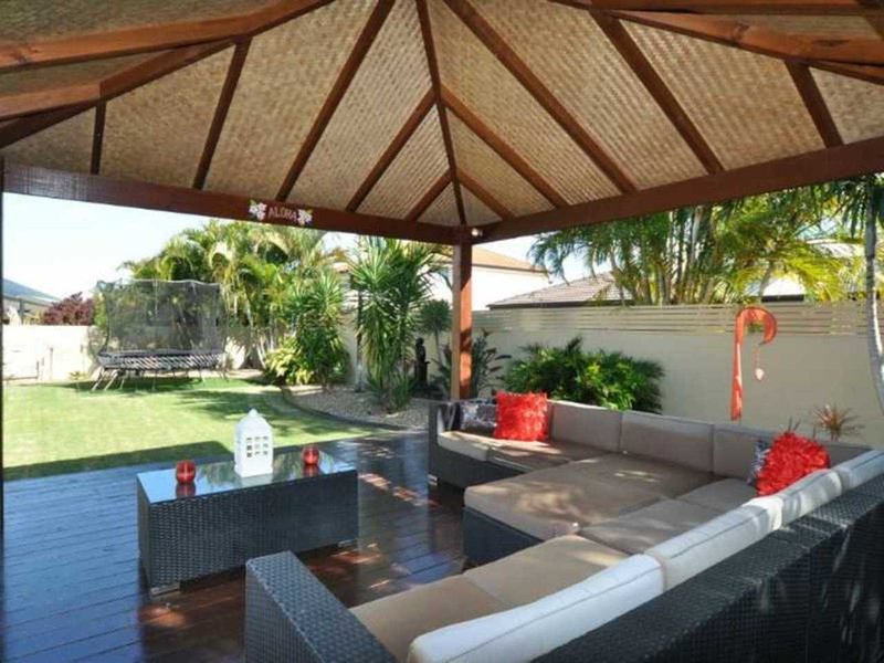 Photo - 21 Calmwater Crescent, Helensvale QLD 4212 - Image 7