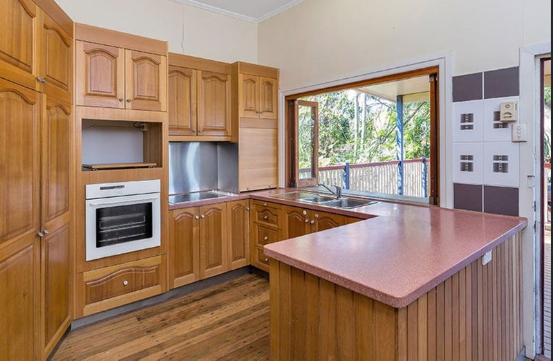 Photo - 21 Calston Street, Oxley QLD 4075 - Image 2