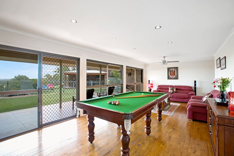 Photo - 21 Calypso Court, Eatons Hill QLD 4037 - Image 10