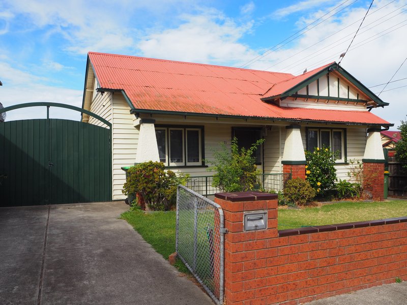 Photo - 21 Cambrian Avenue, Preston VIC 3072 - Image 1