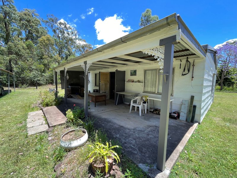 Photo - 21 Cameron Road, Blackbutt QLD 4314 - Image 5