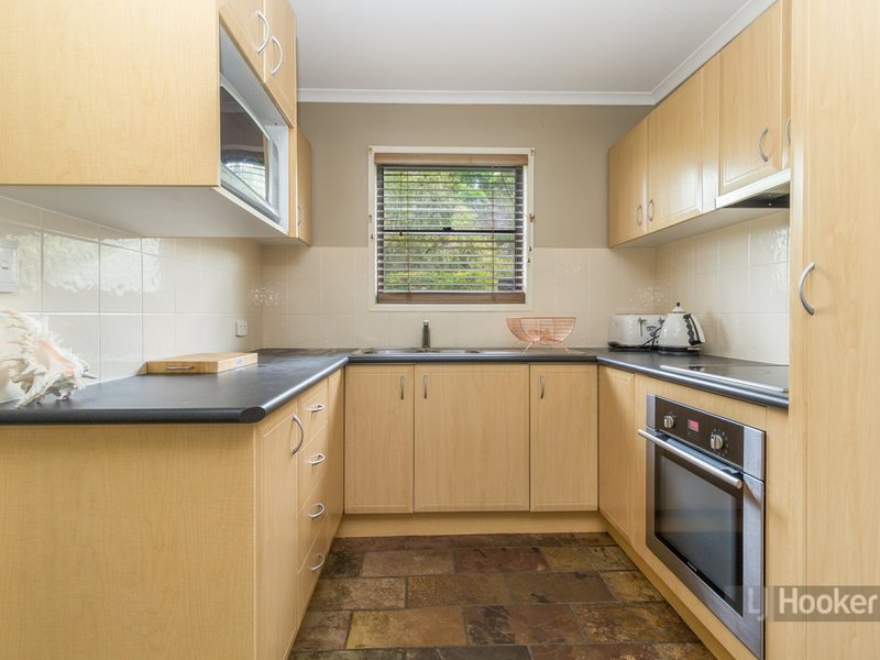 Photo - 21 Campden Street, Browns Plains QLD 4118 - Image 6