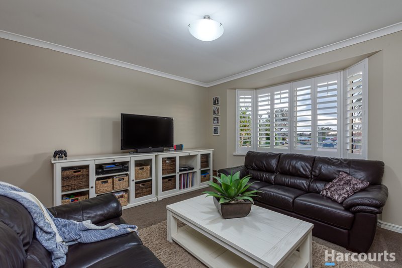 Photo - 21 Canterbury Circle, Currambine WA 6028 - Image 13