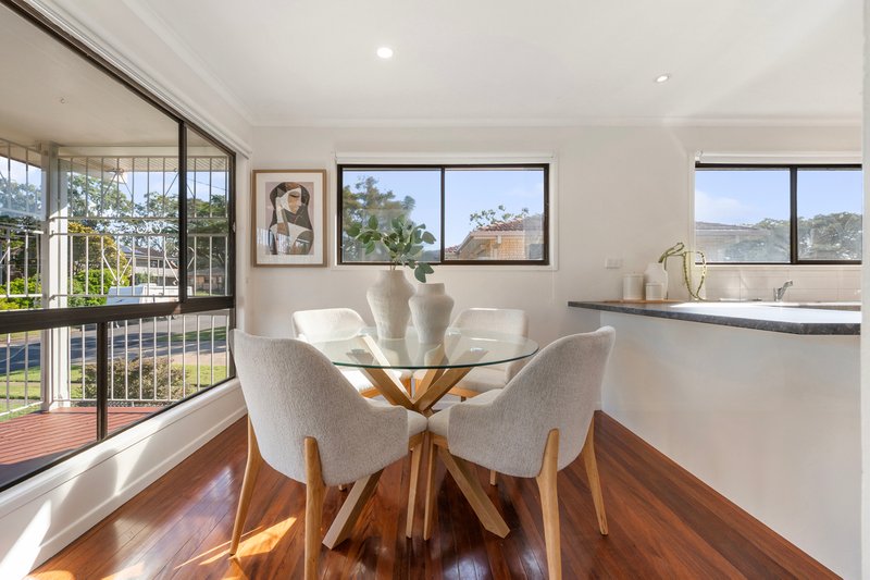 Photo - 21 Carbeen Crescent, Lawnton QLD 4501 - Image 5