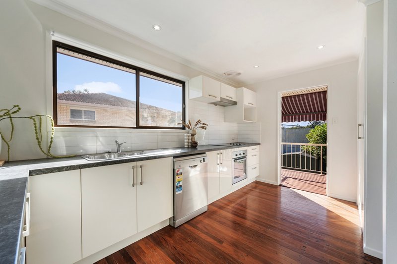 Photo - 21 Carbeen Crescent, Lawnton QLD 4501 - Image 6