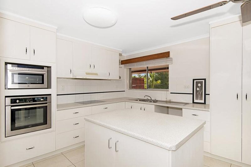 Photo - 21 Carbine Court, Kelso QLD 4815 - Image 4