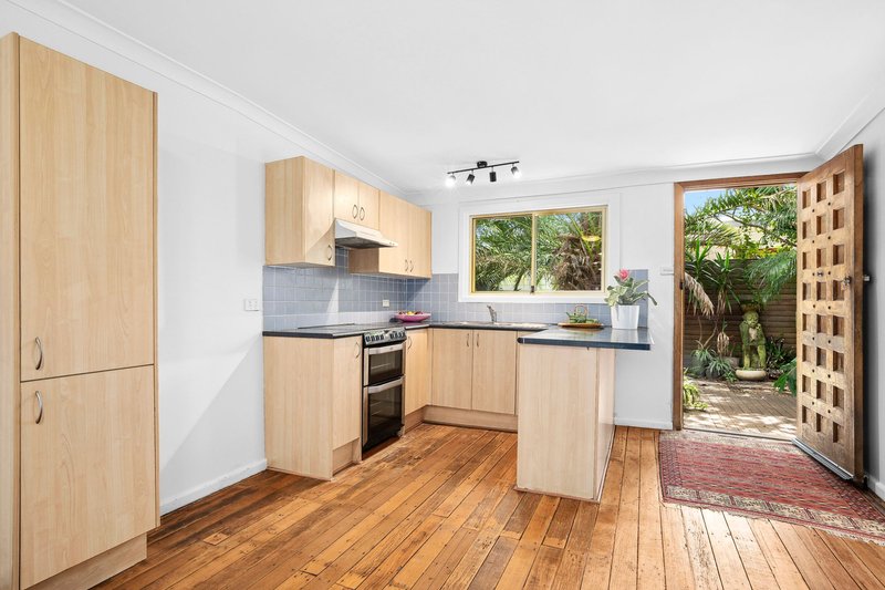 Photo - 21 Carefree Road, North Narrabeen NSW 2101 - Image 3