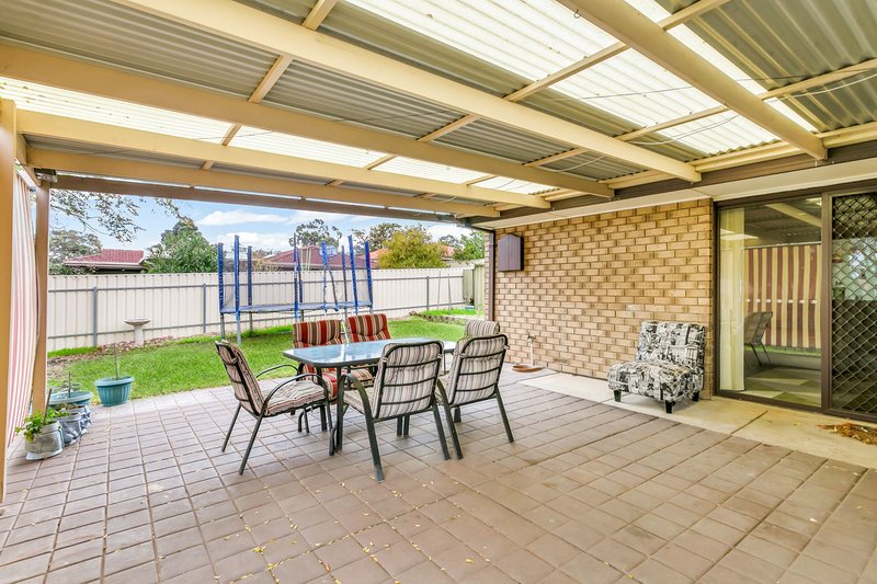 Photo - 21 Carew Street, Reynella East SA 5161 - Image 11