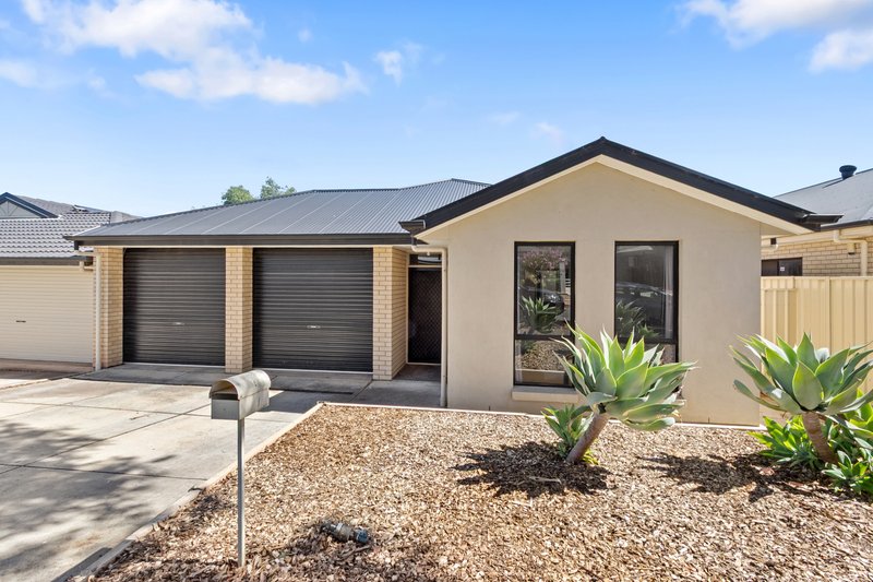 Photo - 21 Carey Street, Elizabeth Park SA 5113 - Image 4