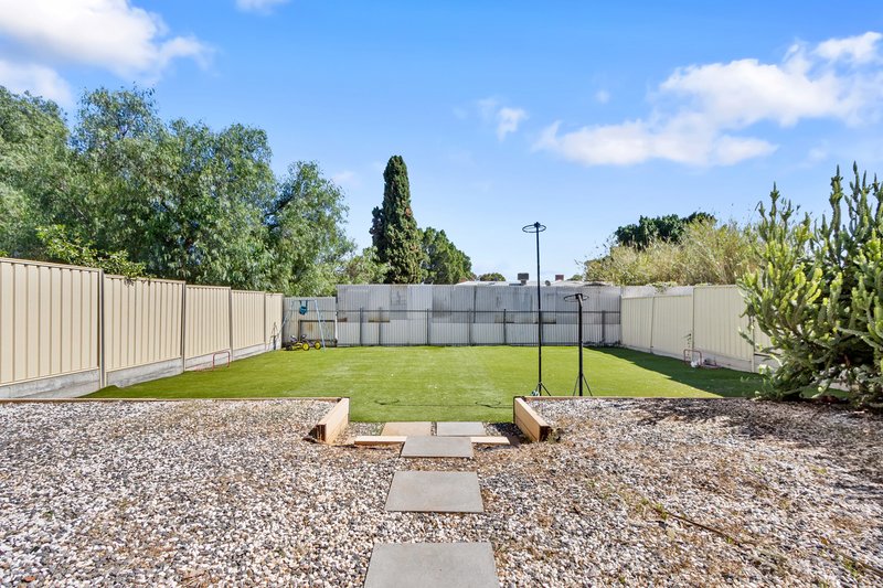 Photo - 21 Carey Street, Elizabeth Park SA 5113 - Image 21