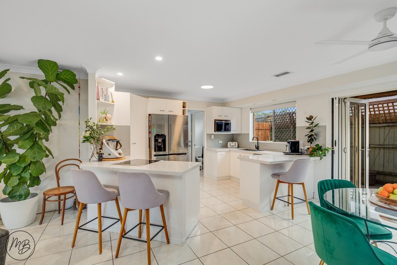 Photo - 2/1 Carinya Street, Cleveland QLD 4163 - Image 4