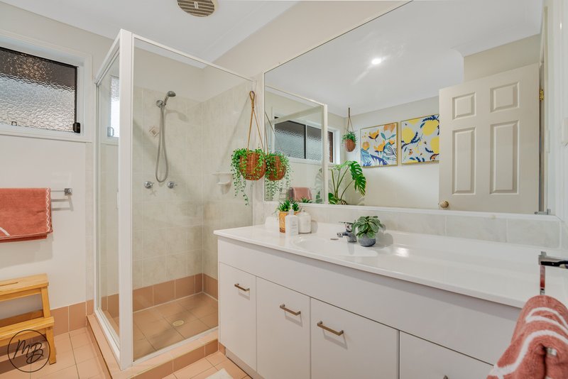 Photo - 2/1 Carinya Street, Cleveland QLD 4163 - Image 16