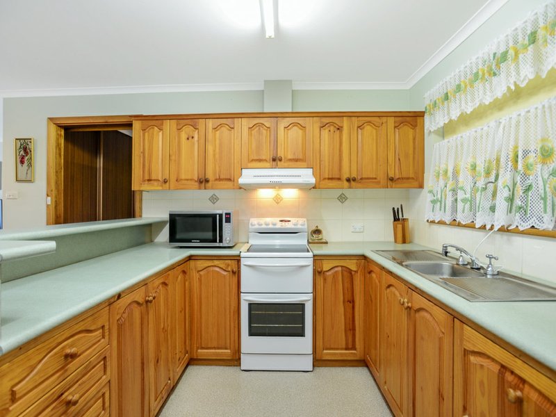 Photo - 2/1 Carlyle Street, Victor Harbor SA 5211 - Image 8