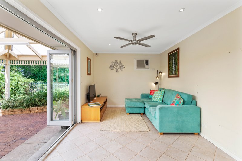 Photo - 21 Caroline Street, Flagstaff Hill SA 5159 - Image 9