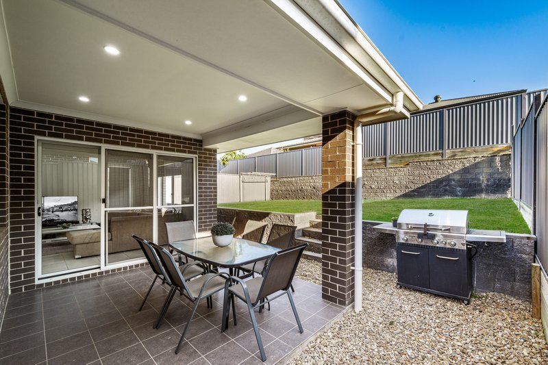 Photo - 21 Cashmere Road, Glenmore Park NSW 2745 - Image 13