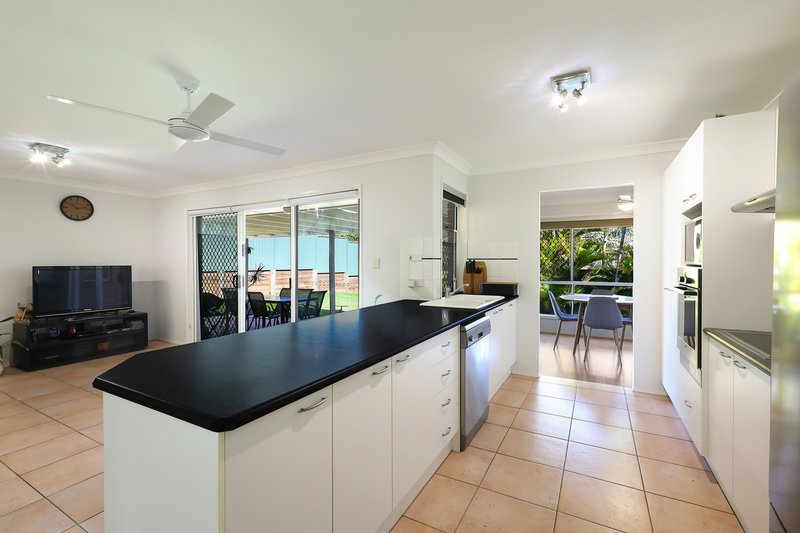 Photo - 21 Castle Rock Street, Parkwood QLD 4214 - Image 6