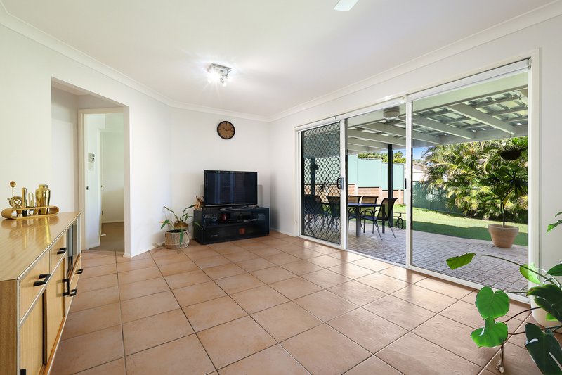 Photo - 21 Castle Rock Street, Parkwood QLD 4214 - Image 8