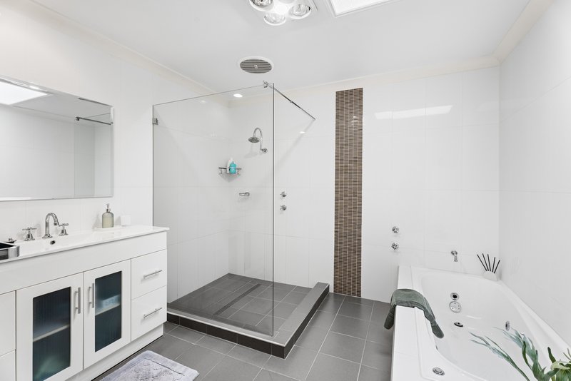 Photo - 21 Casuarina Circuit, Kingswood NSW 2747 - Image 4