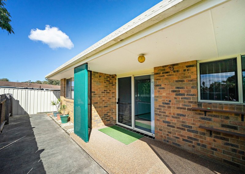 Photo - 2/1 Casuarina Close, Old Bar NSW 2430 - Image 12