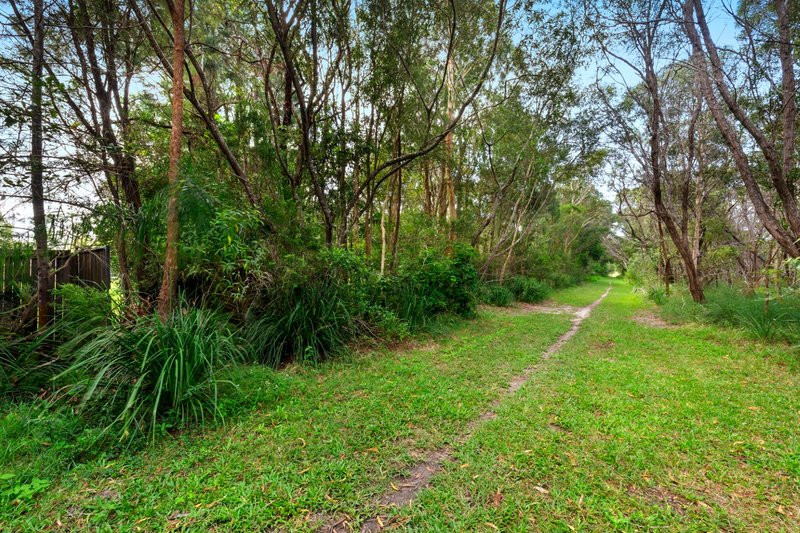 Photo - 21 Casuarina Drive, Little Mountain QLD 4551 - Image 17