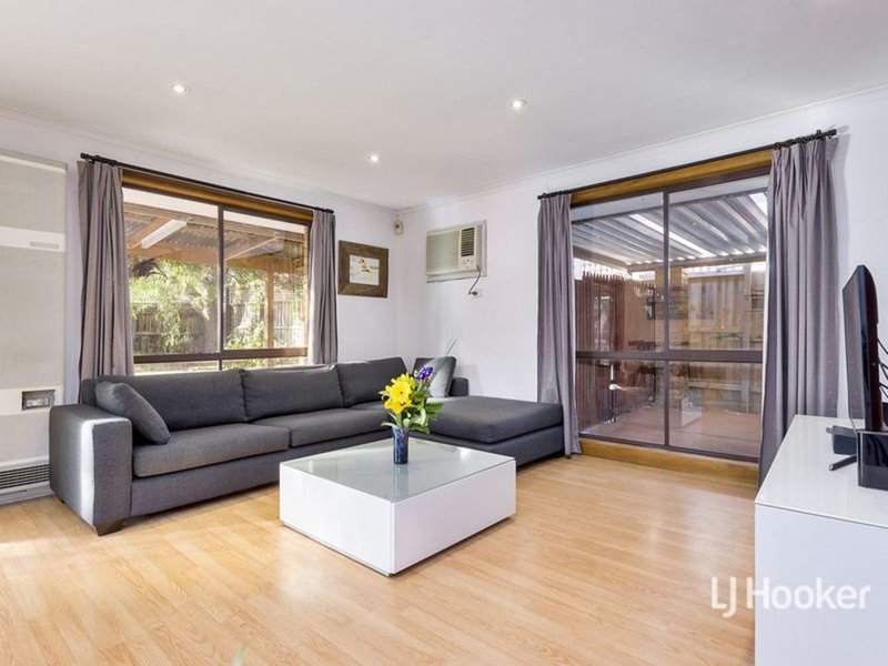 Photo - 21 Catherine Road, Seabrook VIC 3028 - Image 2