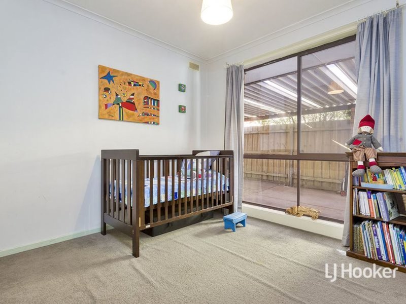 Photo - 21 Catherine Road, Seabrook VIC 3028 - Image 5