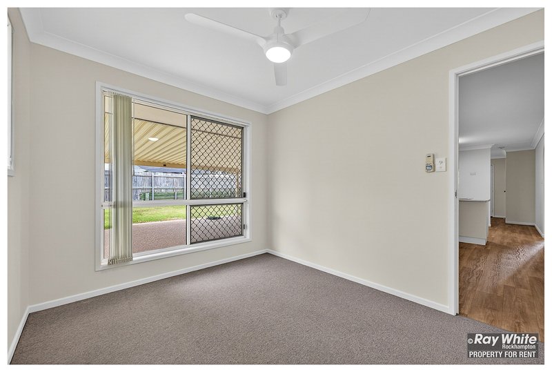 Photo - 21 Cedar Drive, Norman Gardens QLD 4701 - Image 13