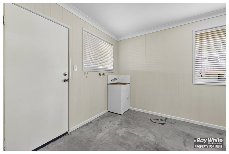 Photo - 21 Cedar Drive, Norman Gardens QLD 4701 - Image 26