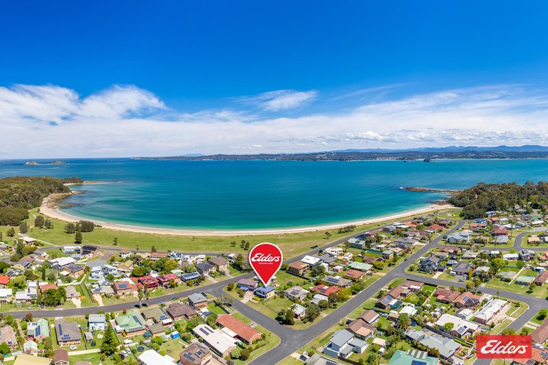 2/1 Cedar Parade, Maloneys Beach NSW 2536