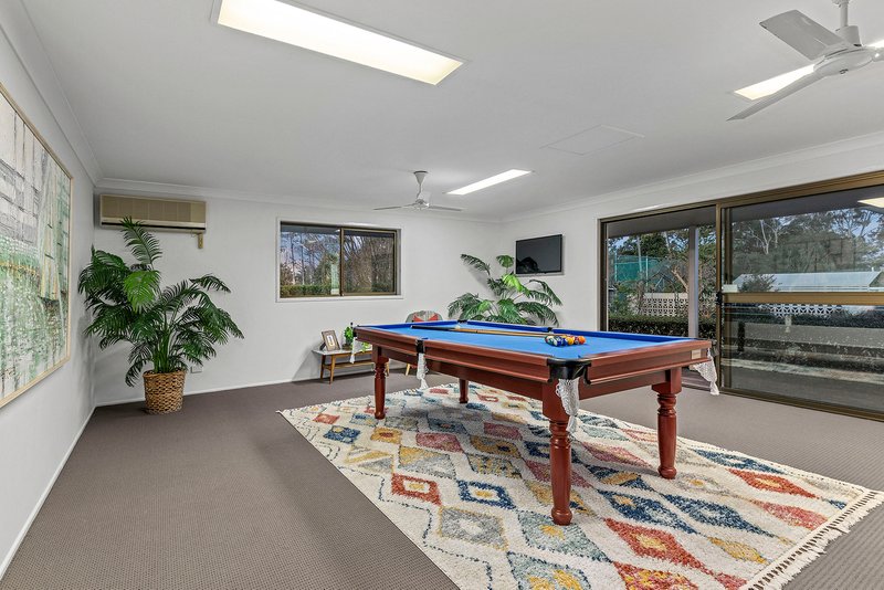 Photo - 21 Centurion Street, Bridgeman Downs QLD 4035 - Image 9