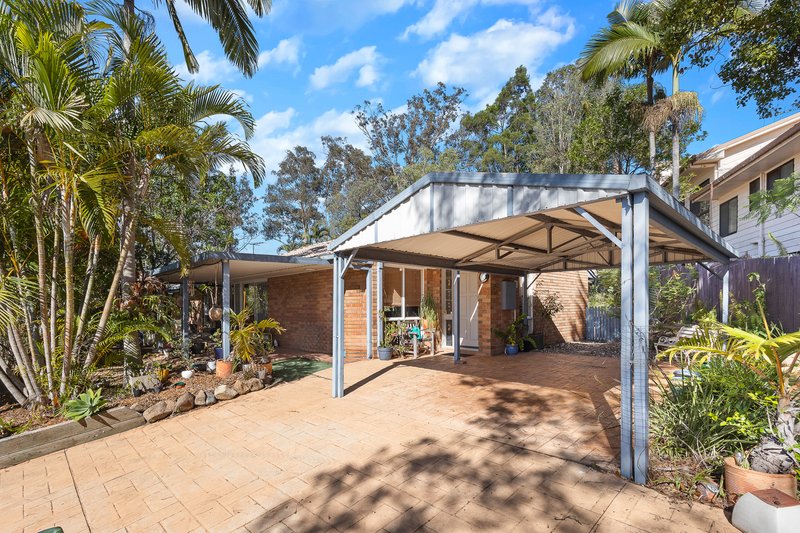 Photo - 21 Challinor Drive, Albany Creek QLD 4035 - Image 2