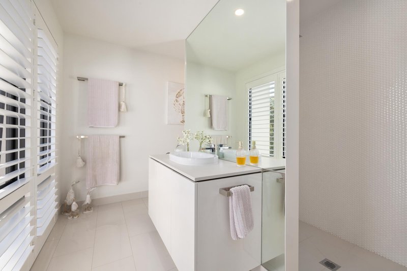 Photo - 21 Chambers Circuit, Warriewood NSW 2102 - Image 10