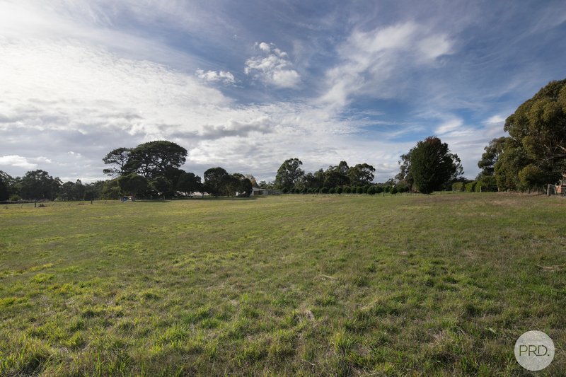 Photo - 21 Charles Scorer Court, Magpie VIC 3352 - Image 15