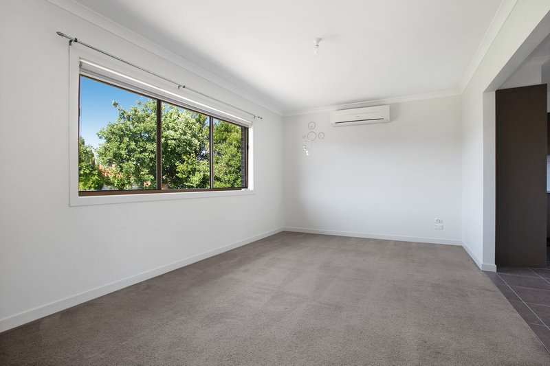 Photo - 2/1 Charles Street, Thomastown VIC 3074 - Image 3