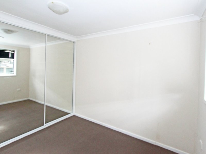 Photo - 21 Chateau Crescent, St Clair NSW 2759 - Image 8