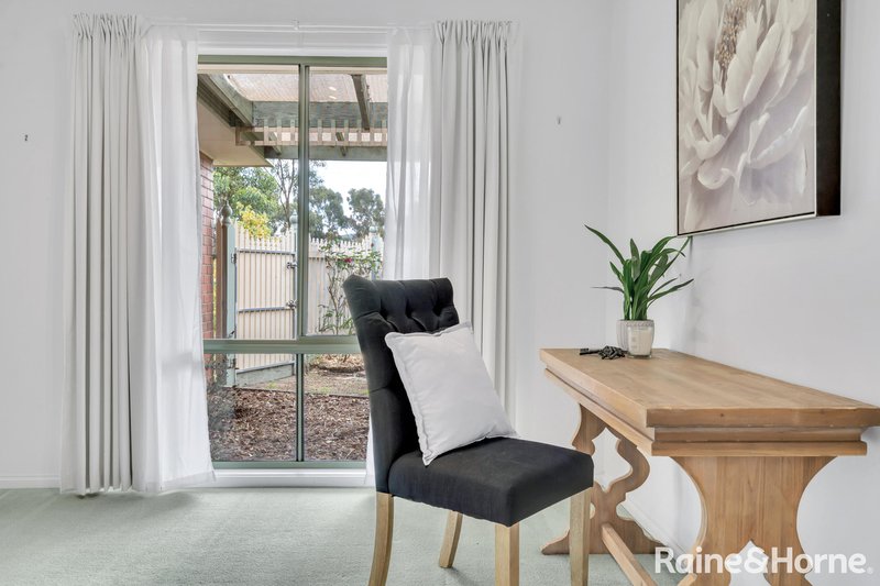 Photo - 21 Cheriton Drive, Riddells Creek VIC 3431 - Image 9