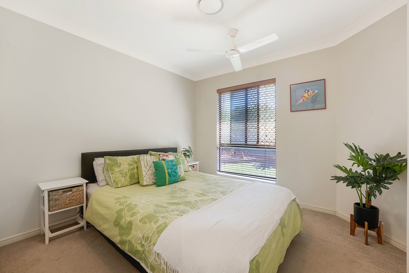 Photo - 21 Chilton Crescent, North Lakes QLD 4509 - Image 21