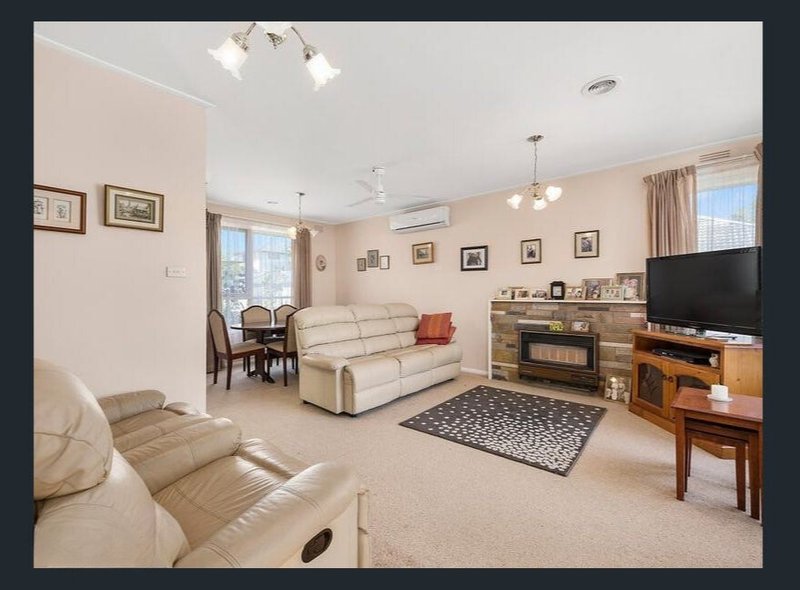 Photo - 21 Cinerea Avenue, Ferntree Gully VIC 3156 - Image 2