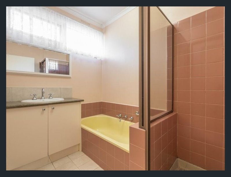 Photo - 21 Cinerea Avenue, Ferntree Gully VIC 3156 - Image 5