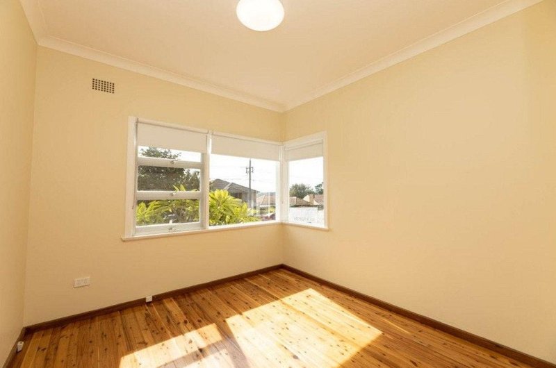 Photo - 21 Clancy Street, Padstow Heights NSW 2211 - Image 4