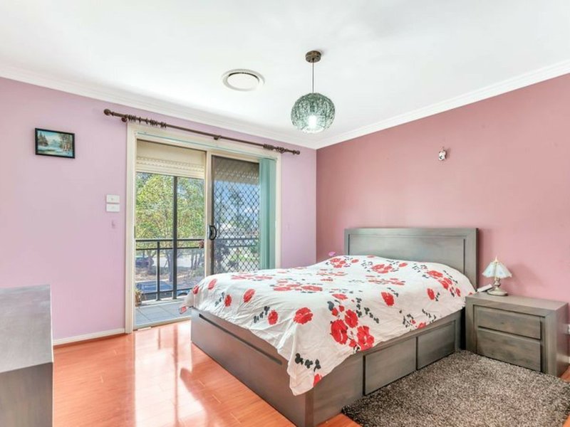 Photo - 2/1 Clancy Street, Smithfield NSW 2164 - Image 5