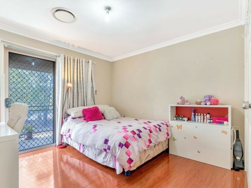 Photo - 2/1 Clancy Street, Smithfield NSW 2164 - Image 6